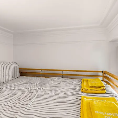 Escadinhas Da Santa Appartement
